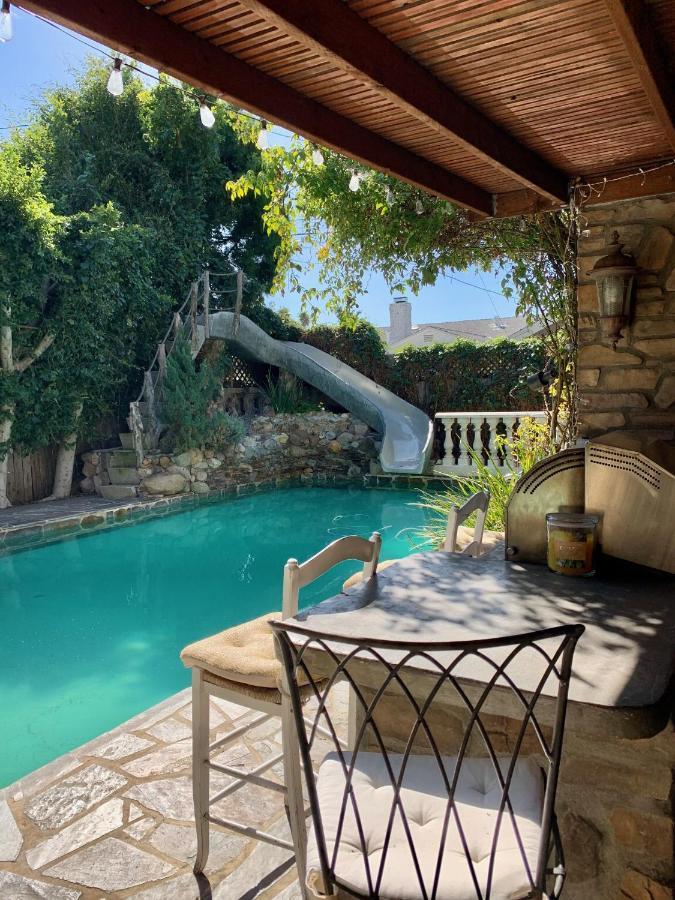 Under The Tuscan Sun Cottage In West Los Angeles Exterior photo